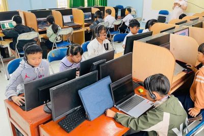 TỔ CHỨC HỘI THI IOE (OLYMPIC TIẾNG ANH) CẤP TRƯỜNG