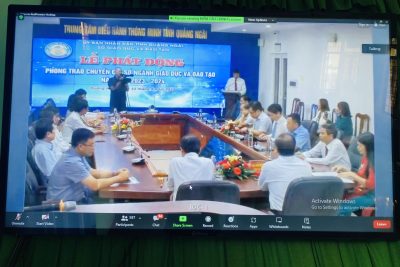 THAM GIA LỄ PHÁT ĐỘNG CHUYỂN ĐỔI SỐ TỈNH QUẢNG NGÃI