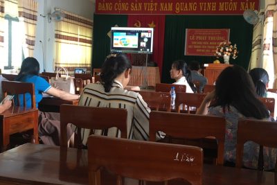 THAM GIA TẬP HUẤN SÁCH GIÁO DỤC ĐỊA PHƯƠNG LỚP 4